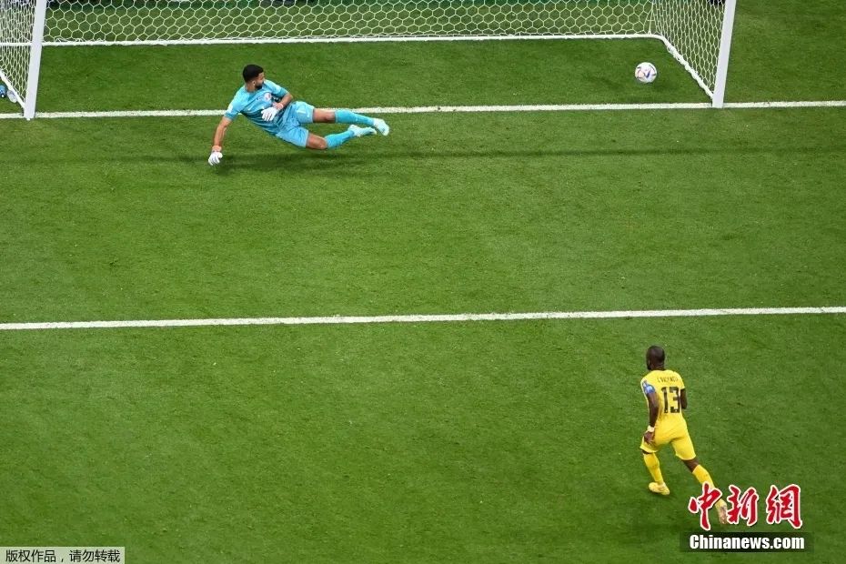 揭幕战破纪录：瓦伦西亚梅开二度，厄瓜多尔2