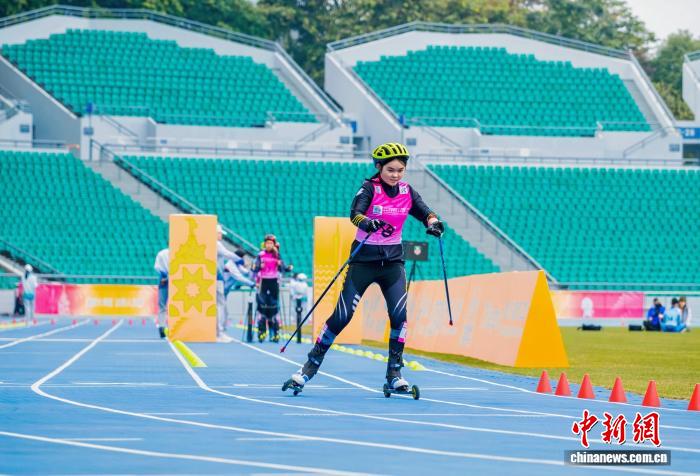 全国残特奥会越野滑轮赛首日决出8金