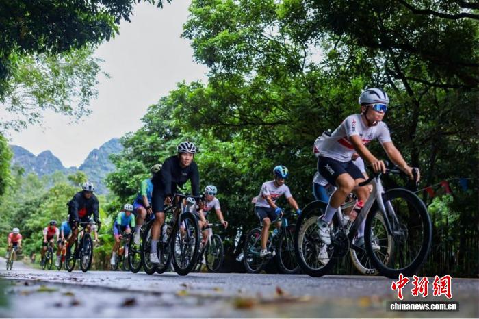 环广西大众赛点亮八桂山水：以群众参与驱动专